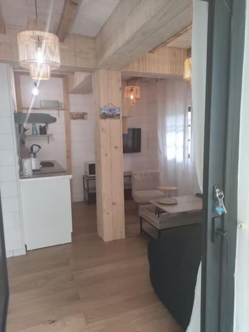 Joli T2 Bas De Chalet Plage De Gruissan Extérieur photo